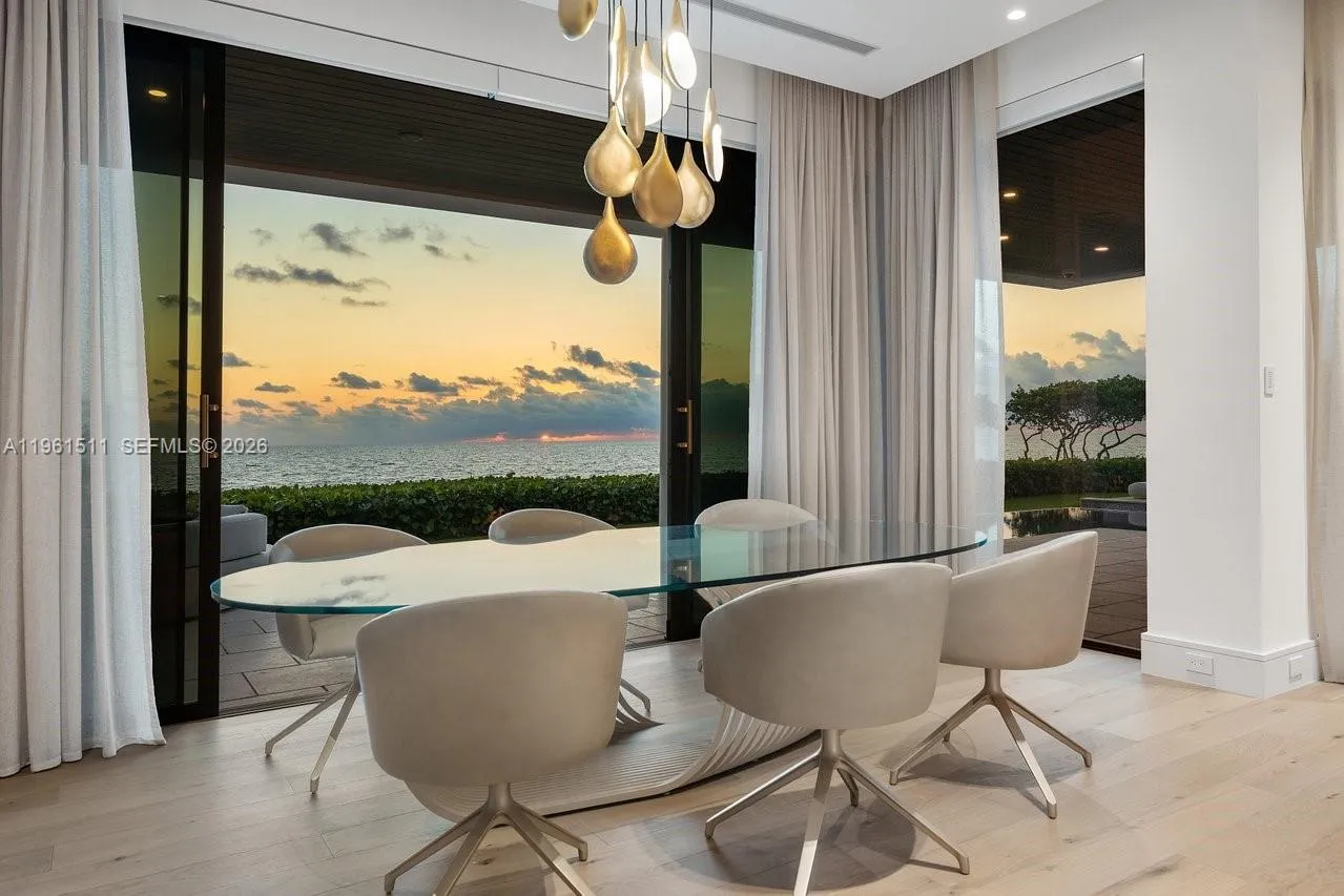 1107 Hillsboro Mile, Hillsboro Beach, Florida 3306, Hillsboro Beach, Florida 33062, 7 Bedrooms Bedrooms, ,8 BathroomsBathrooms,Residential,For Sale,1107 Hillsboro Mile, Hillsboro Beach, Florida 3306,A11961511