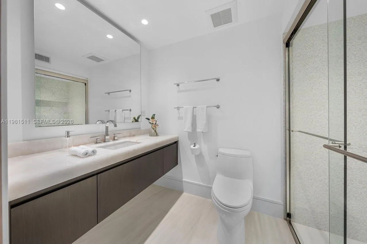 1107 Hillsboro Mile, Hillsboro Beach, Florida 3306, Hillsboro Beach, Florida 33062, 7 Bedrooms Bedrooms, ,8 BathroomsBathrooms,Residential,For Sale,1107 Hillsboro Mile, Hillsboro Beach, Florida 3306,A11961511