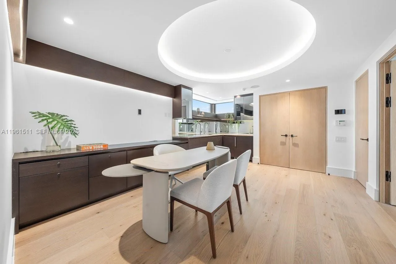 1107 Hillsboro Mile, Hillsboro Beach, Florida 3306, Hillsboro Beach, Florida 33062, 7 Bedrooms Bedrooms, ,8 BathroomsBathrooms,Residential,For Sale,1107 Hillsboro Mile, Hillsboro Beach, Florida 3306,A11961511