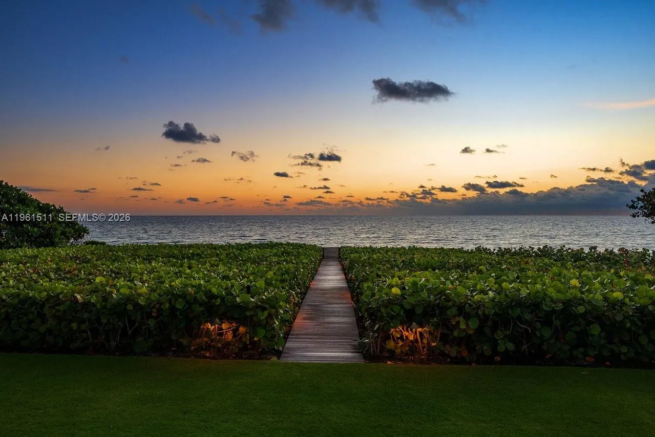 1107 Hillsboro Mile, Hillsboro Beach, Florida 3306, Hillsboro Beach, Florida 33062, 7 Bedrooms Bedrooms, ,8 BathroomsBathrooms,Residential,For Sale,1107 Hillsboro Mile, Hillsboro Beach, Florida 3306,A11961511