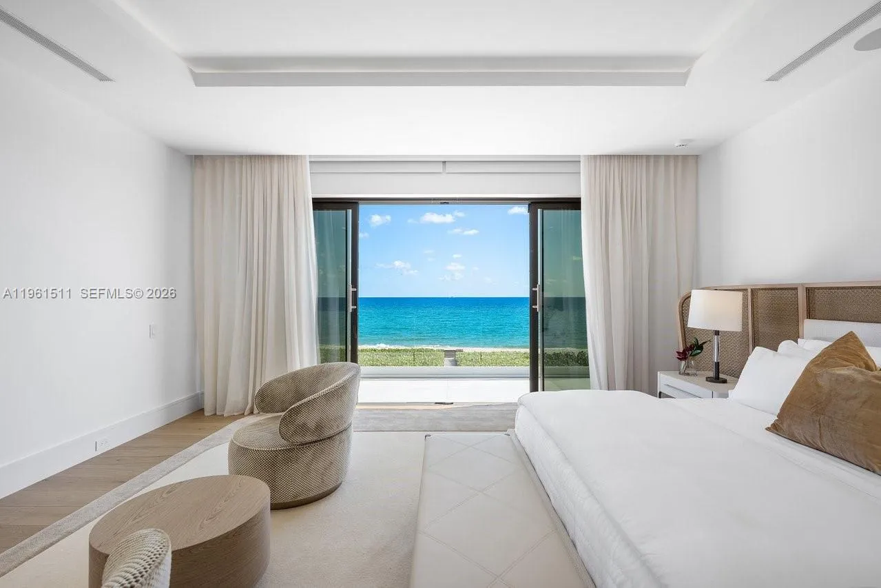 1107 Hillsboro Mile, Hillsboro Beach, Florida 3306, Hillsboro Beach, Florida 33062, 7 Bedrooms Bedrooms, ,8 BathroomsBathrooms,Residential,For Sale,1107 Hillsboro Mile, Hillsboro Beach, Florida 3306,A11961511