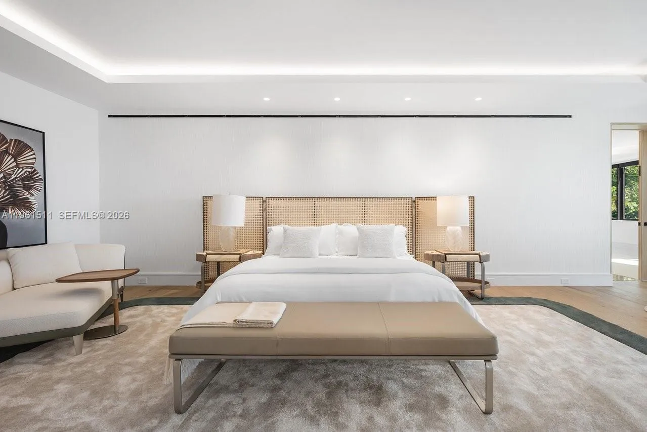 1107 Hillsboro Mile, Hillsboro Beach, Florida 3306, Hillsboro Beach, Florida 33062, 7 Bedrooms Bedrooms, ,8 BathroomsBathrooms,Residential,For Sale,1107 Hillsboro Mile, Hillsboro Beach, Florida 3306,A11961511