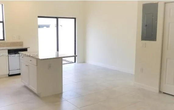 10603 W 34th Ct 10603, Hialeah, Florida 33018, Hialeah, Florida 33018, 3 Bedrooms Bedrooms, ,3 BathroomsBathrooms,Residential Lease,For Rent,10603 W 34th Ct 10603, Hialeah, Florida 33018,A11966723