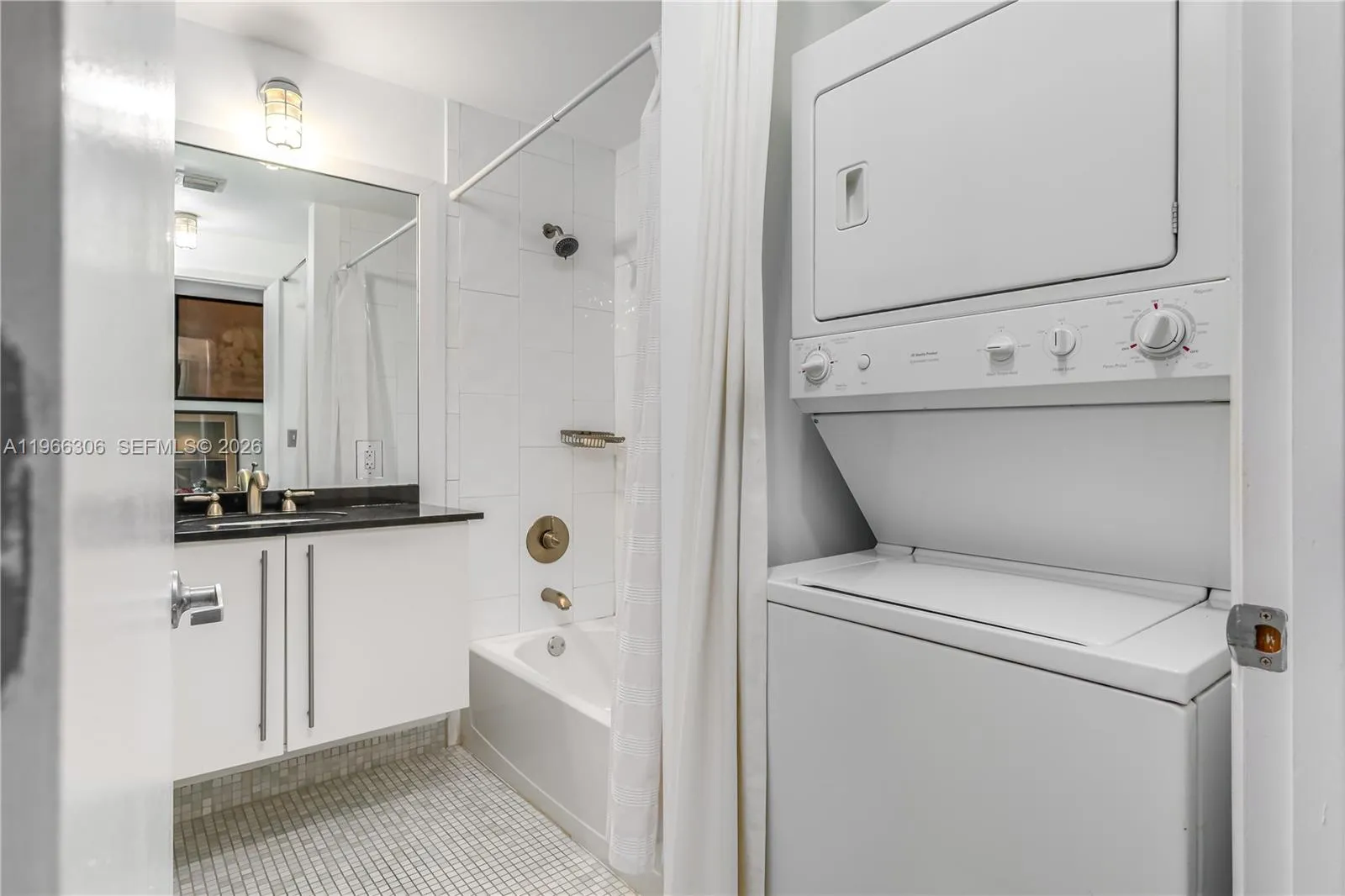 8101 Biscayne Blvd R-613, Miami, Florida 33138, Miami, Florida 33138, ,1 BathroomBathrooms,Residential Lease,For Rent,8101 Biscayne Blvd R-613, Miami, Florida 33138,A11966306