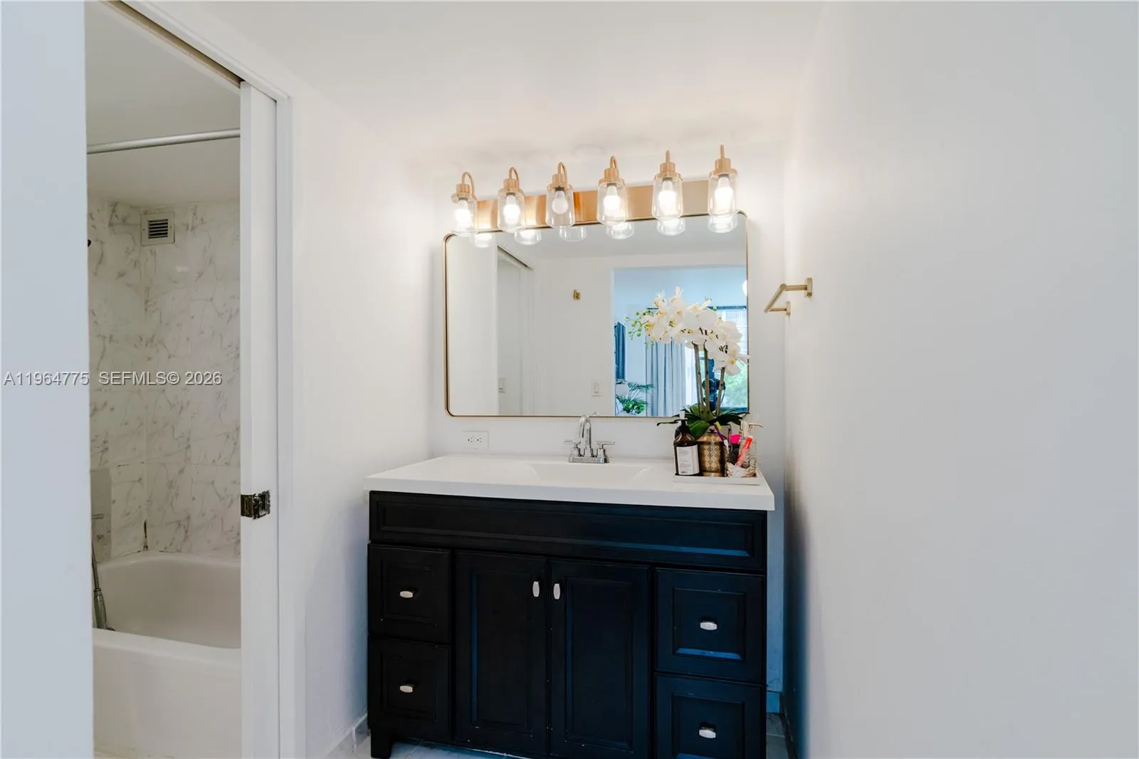 17021 N Bay Rd 526, Sunny Isles Beach, Florida 331, Sunny Isles Beach, Florida 33160, 1 Bedroom Bedrooms, ,1 BathroomBathrooms,Residential,For Sale,17021 N Bay Rd 526, Sunny Isles Beach, Florida 331,A11964775