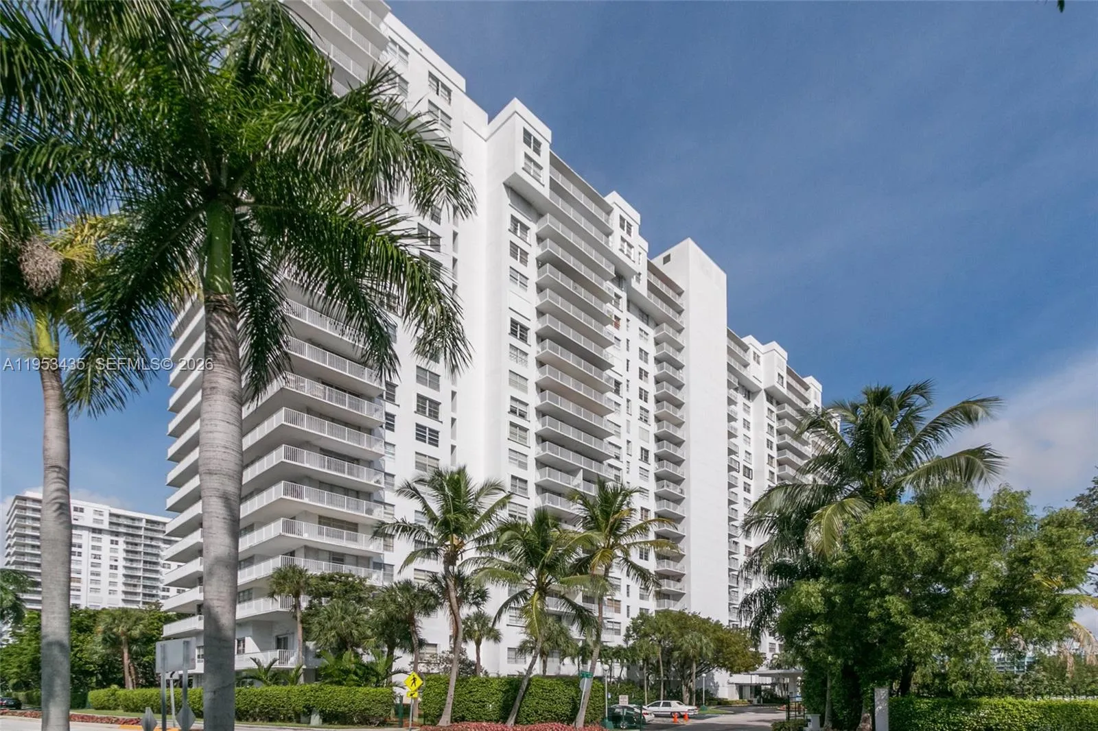 2851 Ne 183rd St 1512e, Aventura, Florida 33160, Aventura, Florida 33160, 2 Bedrooms Bedrooms, ,2 BathroomsBathrooms,Residential Lease,For Rent,2851 Ne 183rd St 1512e, Aventura, Florida 33160,A11953435