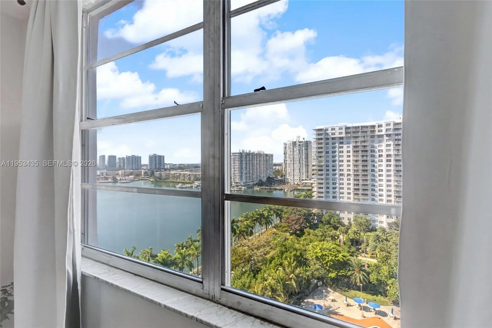 2851 Ne 183rd St 1512e, Aventura, Florida 33160, Aventura, Florida 33160, 2 Bedrooms Bedrooms, ,2 BathroomsBathrooms,Residential Lease,For Rent,2851 Ne 183rd St 1512e, Aventura, Florida 33160,A11953435