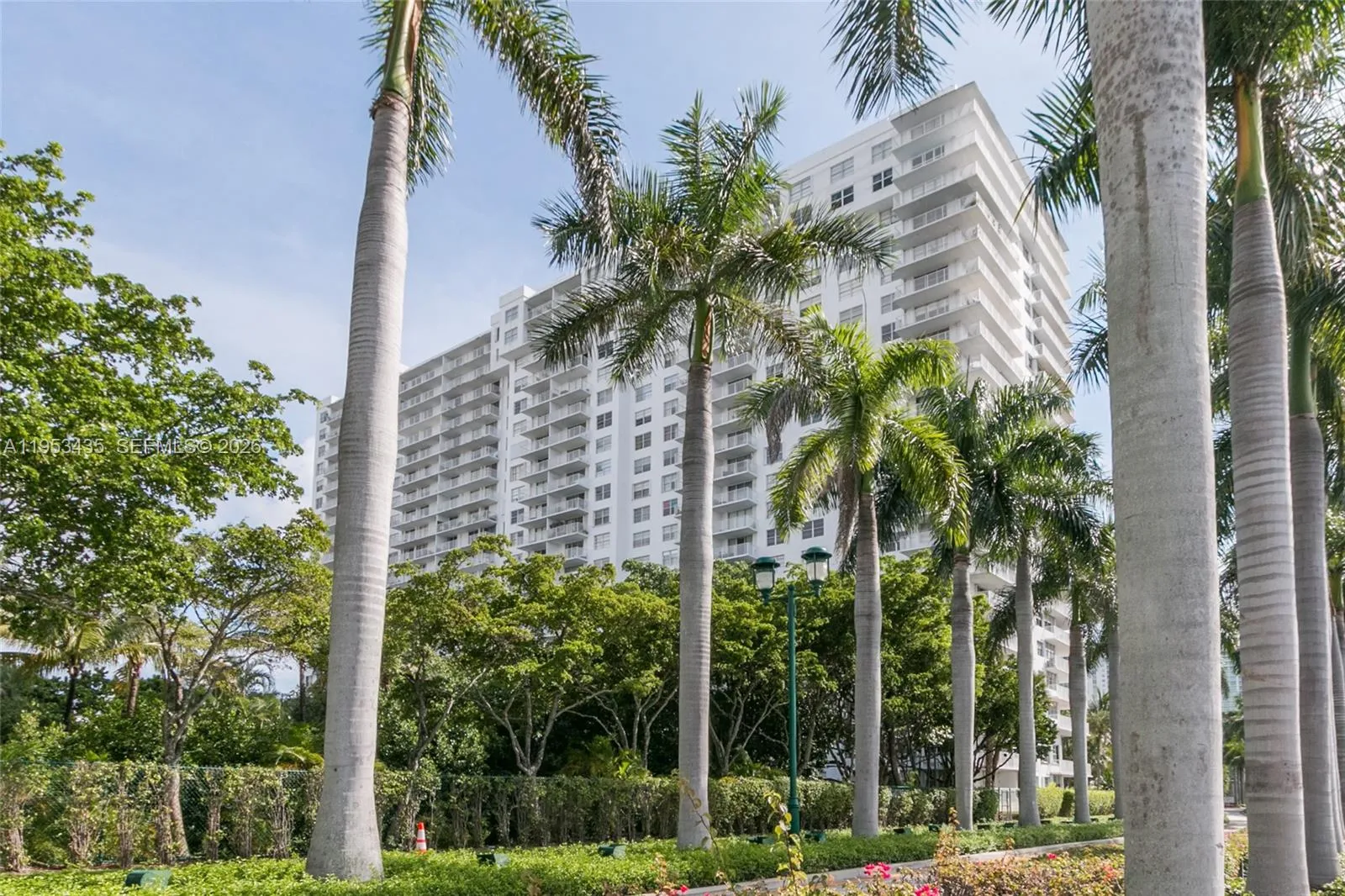 2851 Ne 183rd St 1512e, Aventura, Florida 33160, Aventura, Florida 33160, 2 Bedrooms Bedrooms, ,2 BathroomsBathrooms,Residential Lease,For Rent,2851 Ne 183rd St 1512e, Aventura, Florida 33160,A11953435