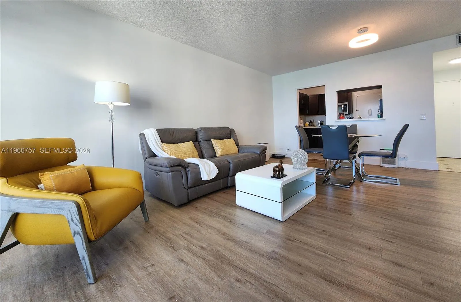 3505 S Ocean Dr 1020, Hollywood, Florida 33019, Hollywood, Florida 33019, 2 Bedrooms Bedrooms, ,2 BathroomsBathrooms,Residential Lease,For Rent,3505 S Ocean Dr 1020, Hollywood, Florida 33019,A11966757