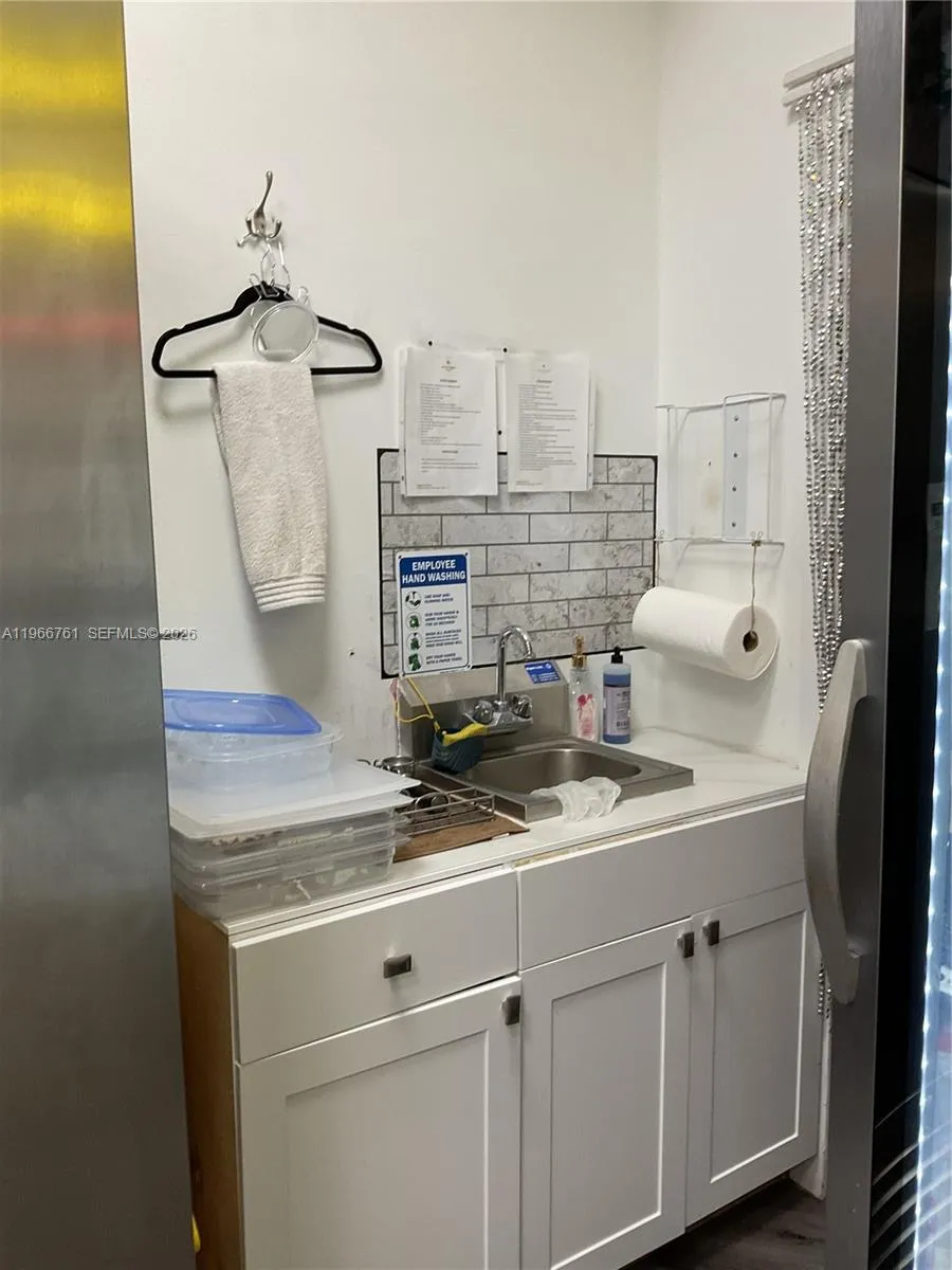 6701 Main St, Miami Lakes, Florida 33014, Miami Lakes, Florida 33014, ,Business Opportunity,For Sale,6701 Main St, Miami Lakes, Florida 33014,A11966761