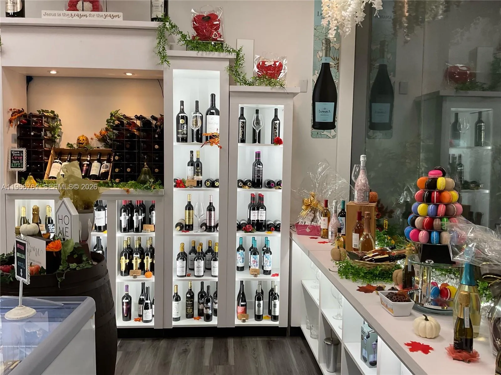 6701 Main St, Miami Lakes, Florida 33014, Miami Lakes, Florida 33014, ,Business Opportunity,For Sale,6701 Main St, Miami Lakes, Florida 33014,A11966761