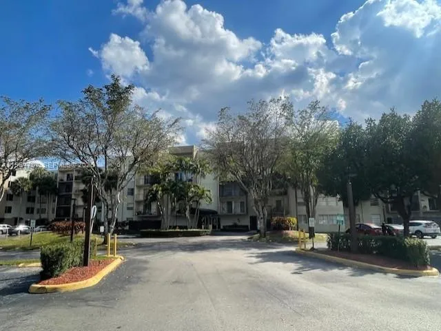 14250 Sw 62nd St 320, Miami, Florida 33183, Miami, Florida 33183, 3 Bedrooms Bedrooms, ,2 BathroomsBathrooms,Residential,For Sale,14250 Sw 62nd St 320, Miami, Florida 33183,A11964707 14250 Sw 62nd St 320, Miami, Florida 33183, Miami, Florida 33183, 3 Bedrooms Bedrooms, ,2 BathroomsBathrooms,Residential,For Sale,14250 Sw 62nd St 320, Miami, Florida 33183,A11964707