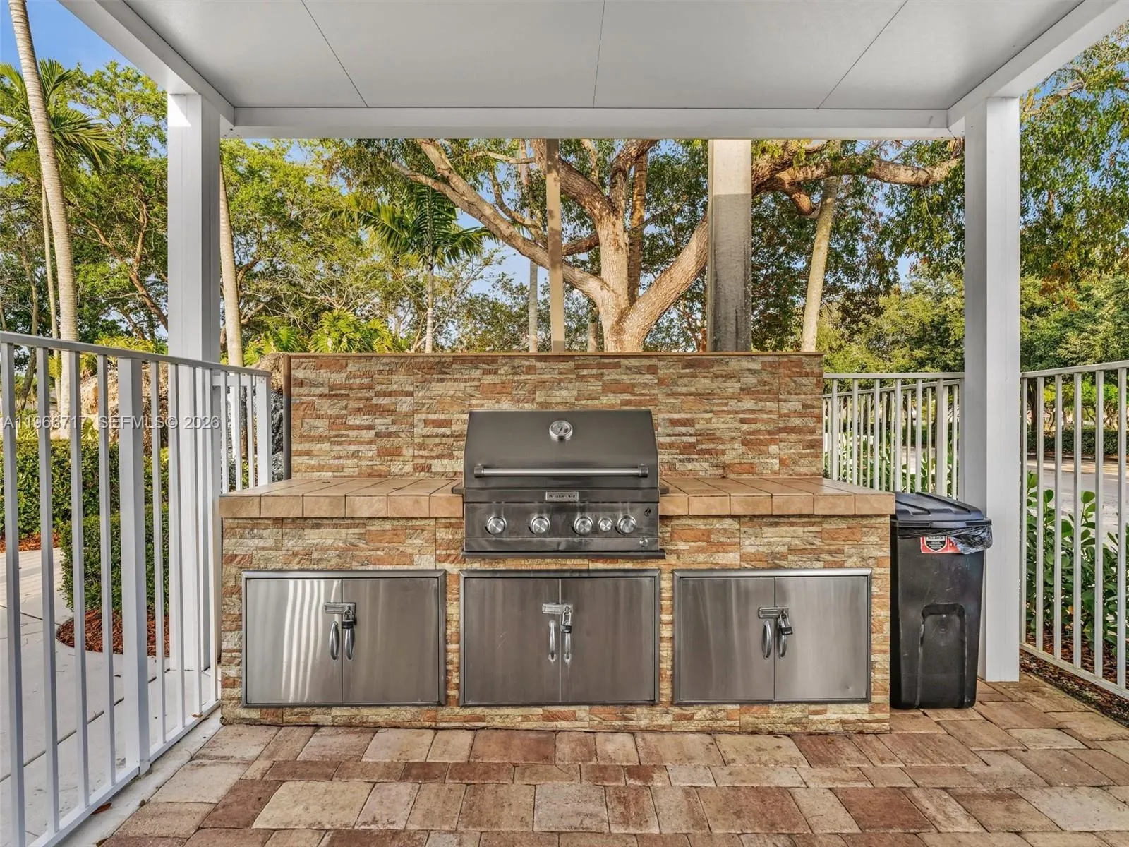 1469 Nw Kite Ct, Weston, Florida 33327, Weston, Florida 33327, 6 Bedrooms Bedrooms, ,5 BathroomsBathrooms,Residential,For Sale,1469 Nw Kite Ct, Weston, Florida 33327,A11966717