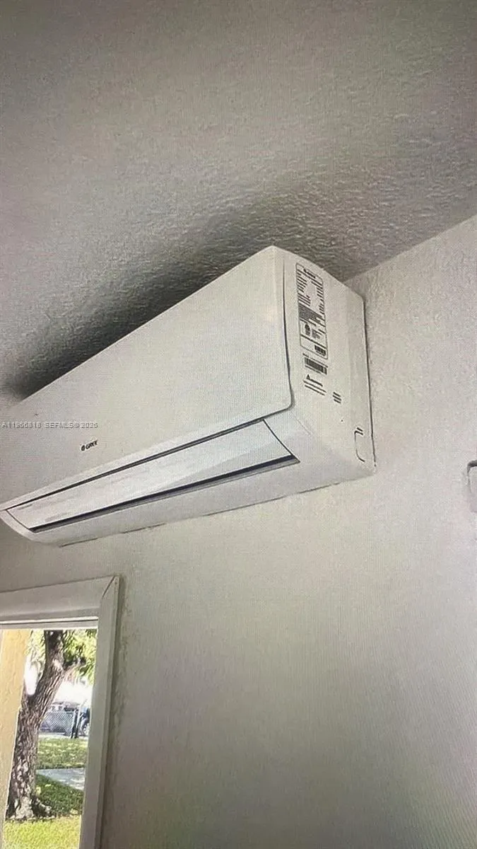 7637 Nw 3rd Ave 1, Miami, Florida 33150, Miami, Florida 33150, 1 Bedroom Bedrooms, ,1 BathroomBathrooms,Residential Lease,For Rent,7637 Nw 3rd Ave 1, Miami, Florida 33150,A11966818