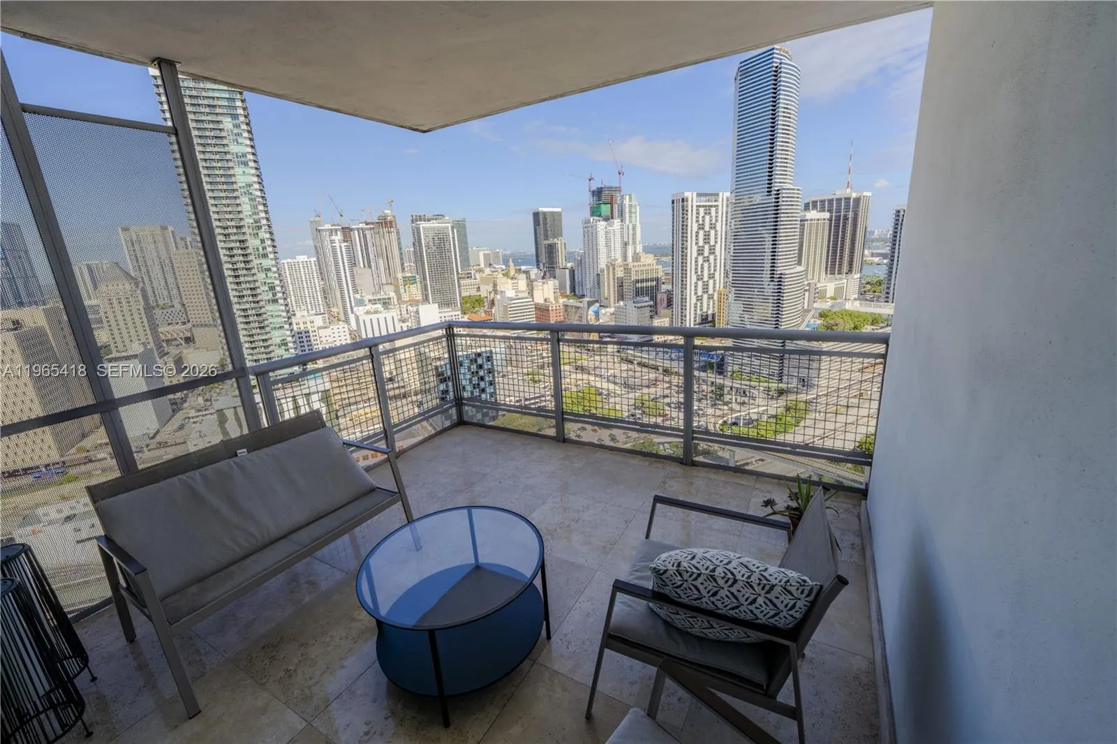 Miami, Florida 33130, 2 Bedrooms Bedrooms, ,2 BathroomsBathrooms,Residential Lease,For Rent,A11965418