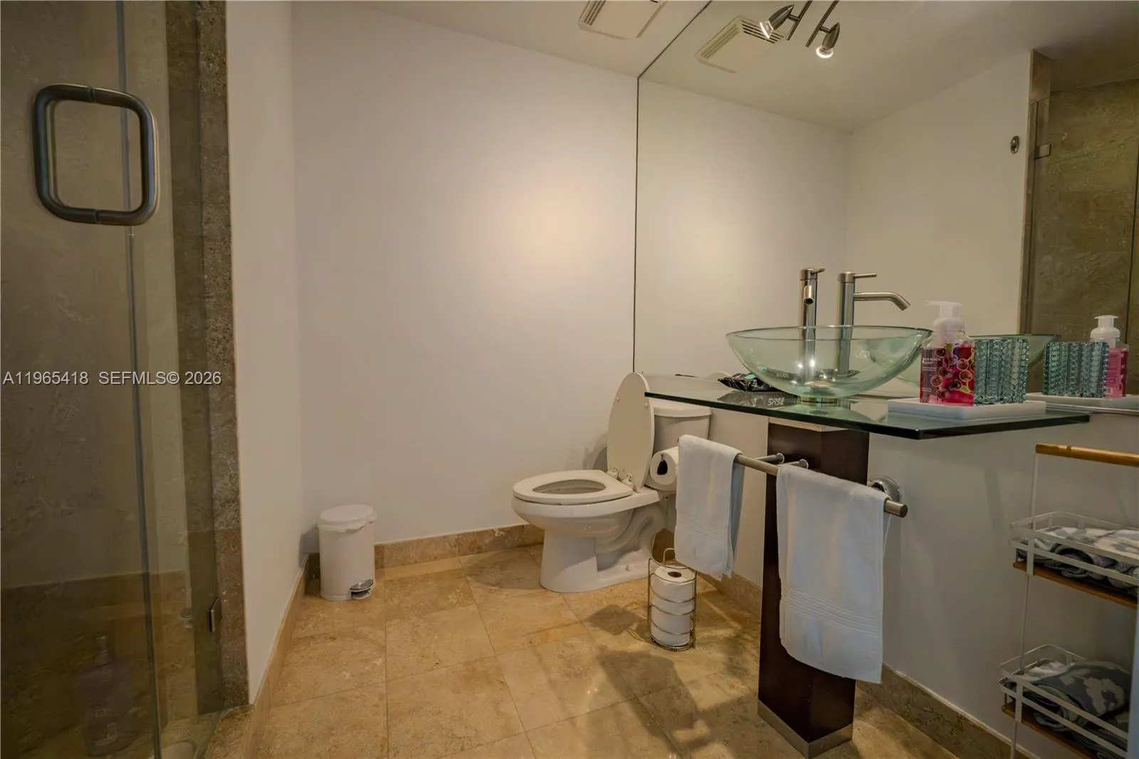 Miami, Florida 33130, 2 Bedrooms Bedrooms, ,2 BathroomsBathrooms,Residential Lease,For Rent,A11965418
