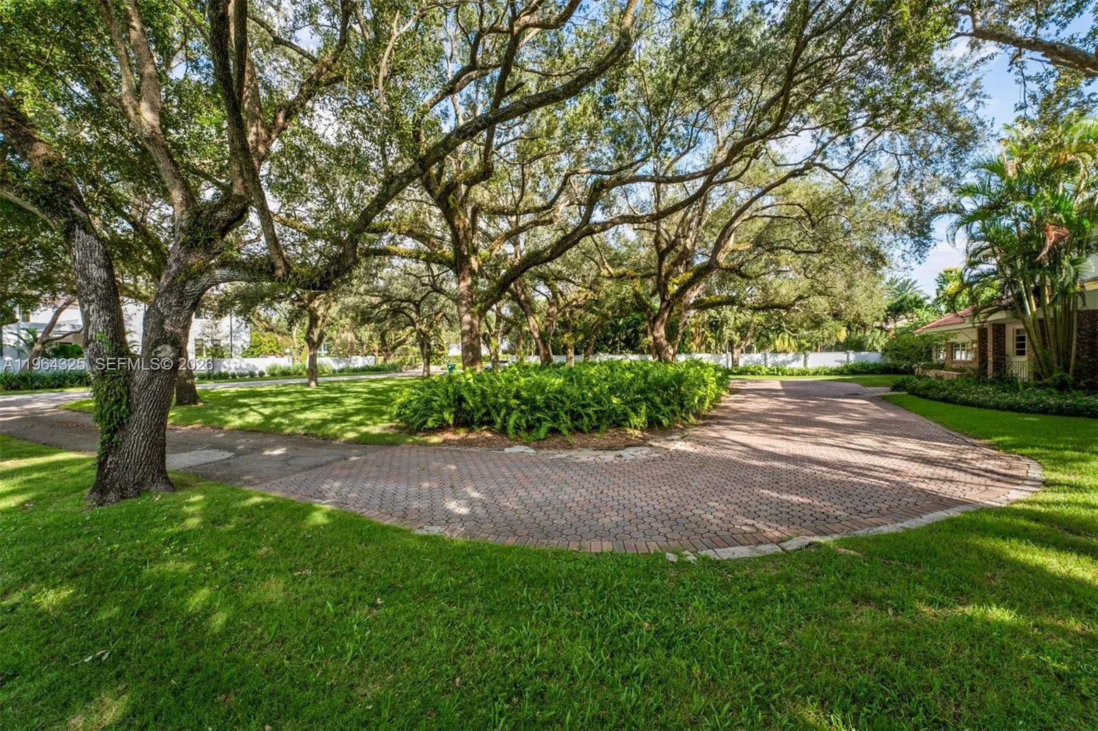 7301 Ponce De Leon Rd, Miami, Florida 33143, Miami, Florida 33143, ,Land,For Sale,7301 Ponce De Leon Rd, Miami, Florida 33143,A11964325