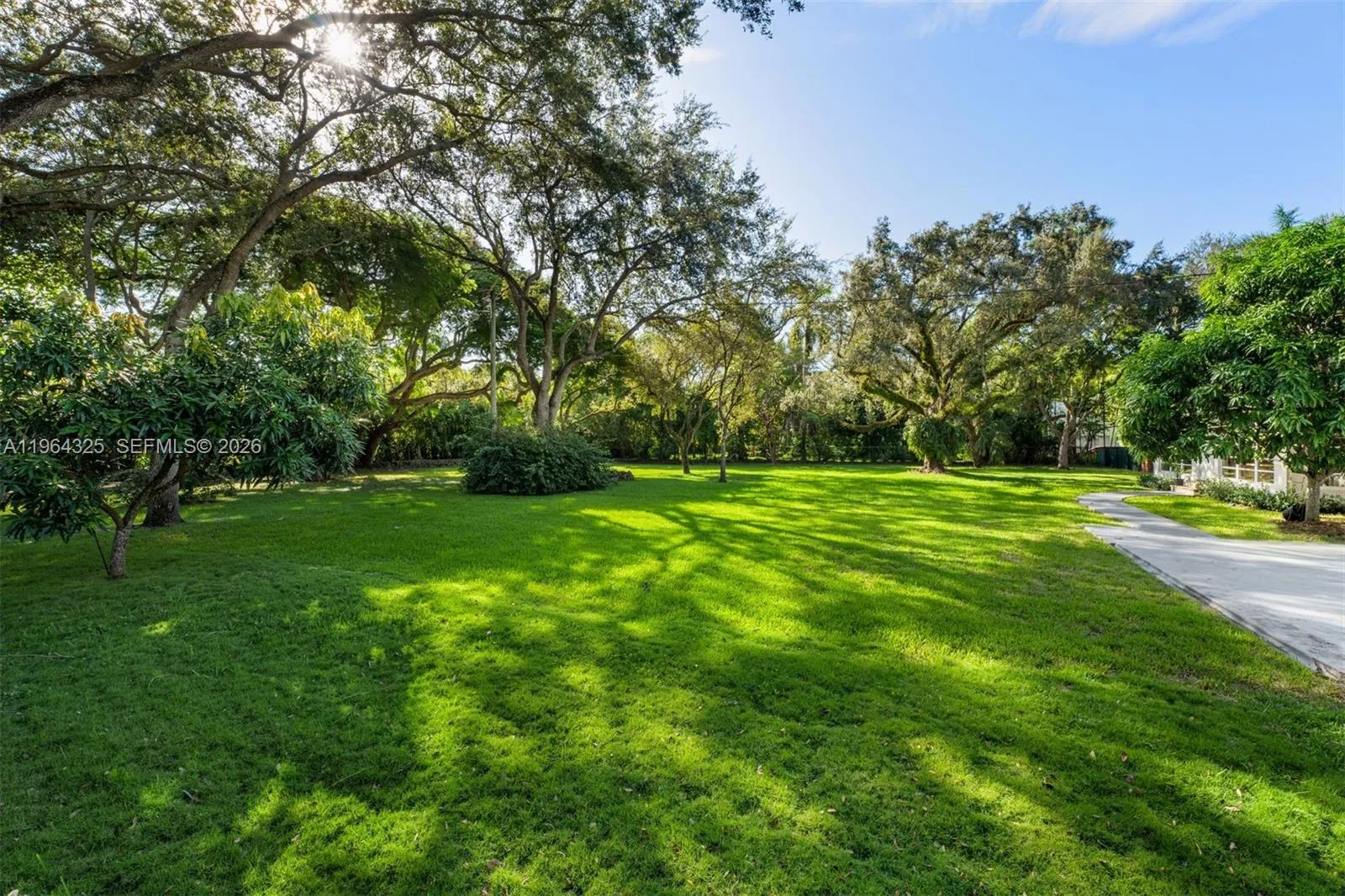 7301 Ponce De Leon Rd, Miami, Florida 33143, Miami, Florida 33143, ,Land,For Sale,7301 Ponce De Leon Rd, Miami, Florida 33143,A11964325