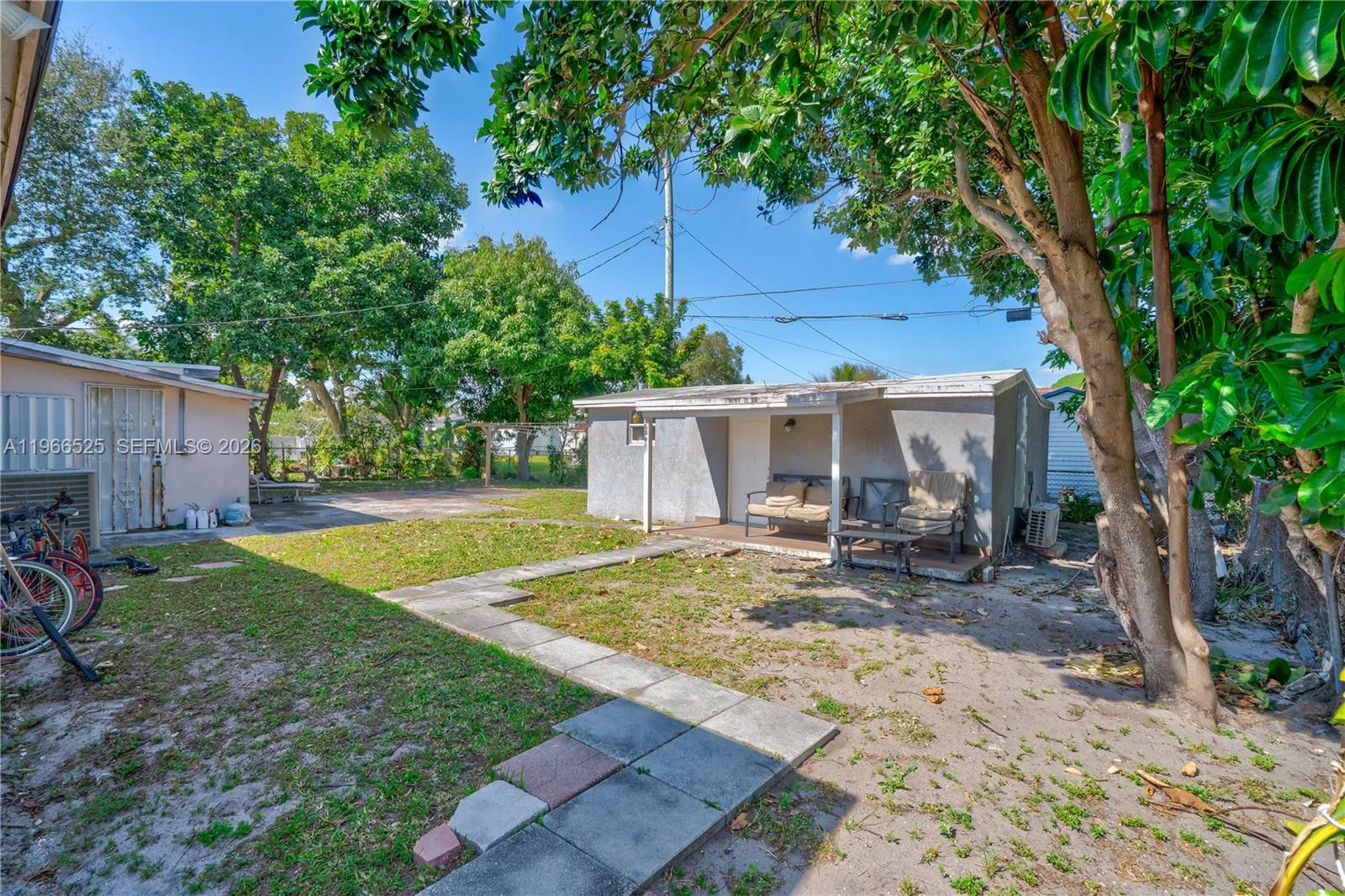 1271 Ne 211th St, Miami, Florida 33179, Miami, Florida 33179, 4 Bedrooms Bedrooms, ,2 BathroomsBathrooms,Residential,For Sale,1271 Ne 211th St, Miami, Florida 33179,A11966525