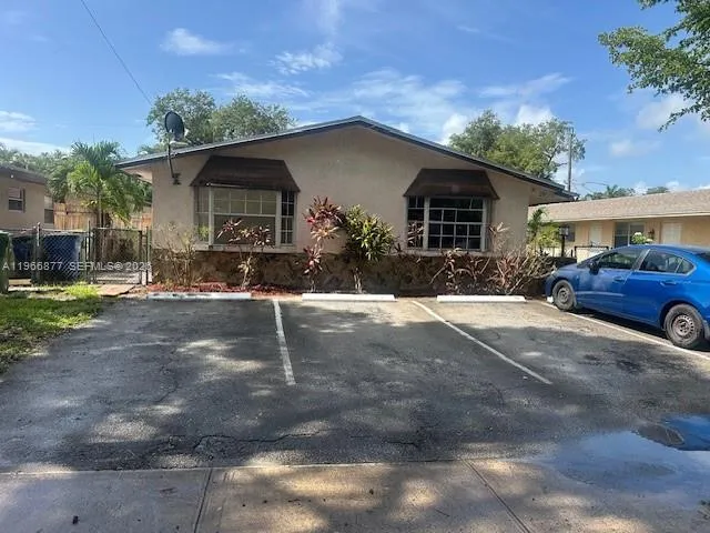 31 Sw 8th Ct 1-2, Hallandale Beach, Florida 33009, Hallandale Beach, Florida 33009, 3 Bedrooms Bedrooms, ,2 BathroomsBathrooms,Residential Lease,For Rent,31 Sw 8th Ct 1-2, Hallandale Beach, Florida 33009,A11966877 31 Sw 8th Ct 1-2, Hallandale Beach, Florida 33009, Hallandale Beach, Florida 33009, 3 Bedrooms Bedrooms, ,2 BathroomsBathrooms,Residential Lease,For Rent,31 Sw 8th Ct 1-2, Hallandale Beach, Florida 33009,A11966877