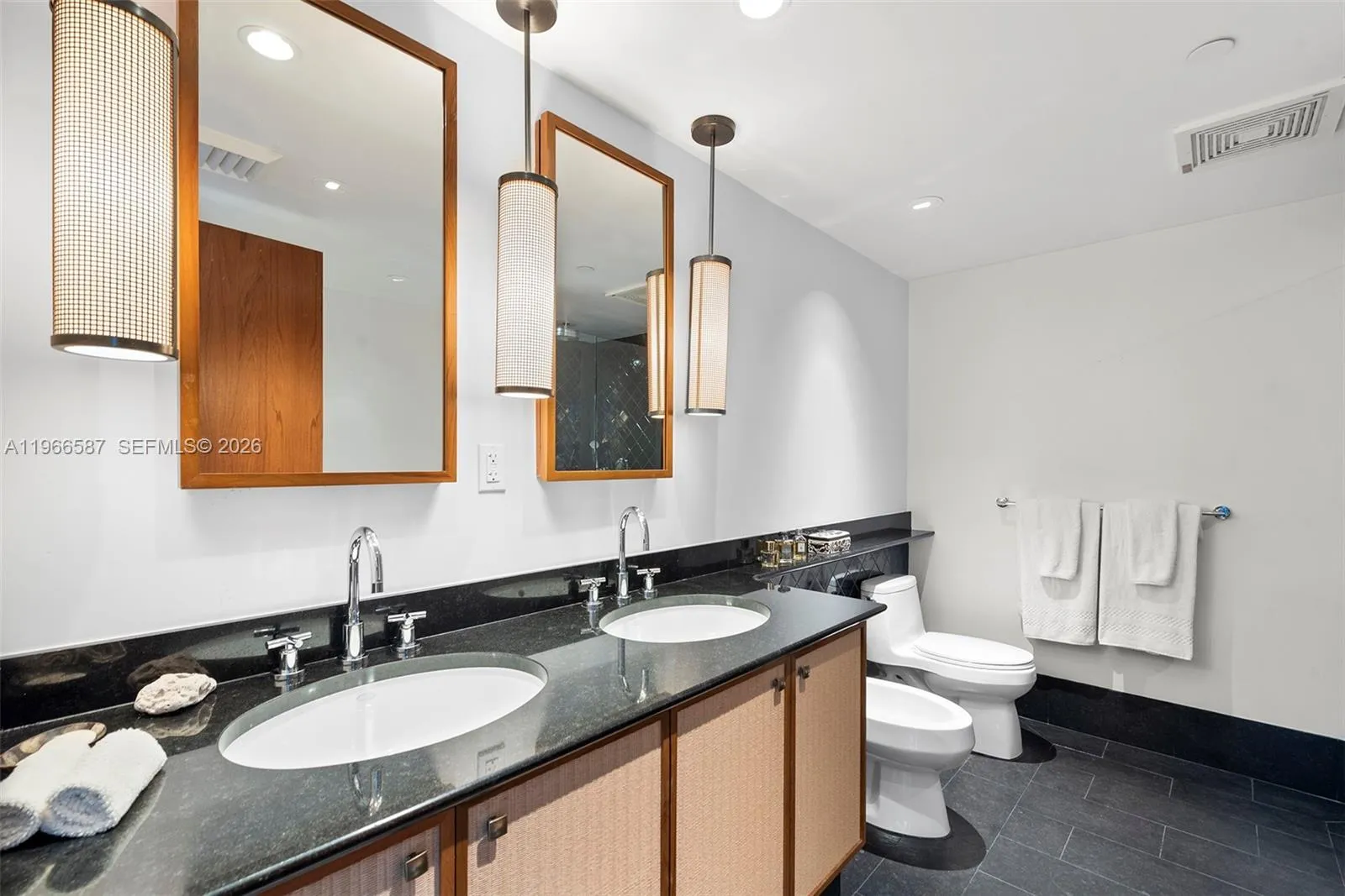 101 20th St 3105, Miami Beach, Florida 33139, Miami Beach, Florida 33139, 1 Bedroom Bedrooms, ,1 BathroomBathrooms,Residential,For Sale,101 20th St 3105, Miami Beach, Florida 33139,A11966587