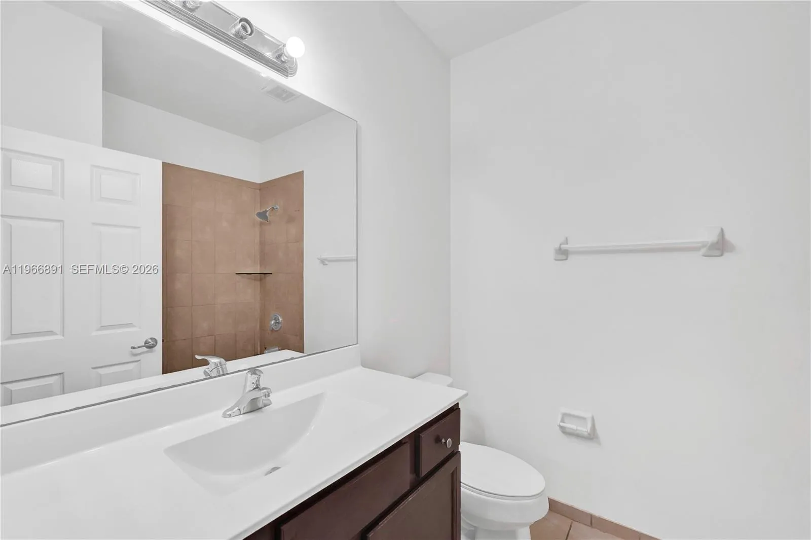 9334 W 33 Way 9334, Hialeah, Florida 33018, Hialeah, Florida 33018, 4 Bedrooms Bedrooms, ,2 BathroomsBathrooms,Residential Lease,For Rent,9334 W 33 Way 9334, Hialeah, Florida 33018,A11966891