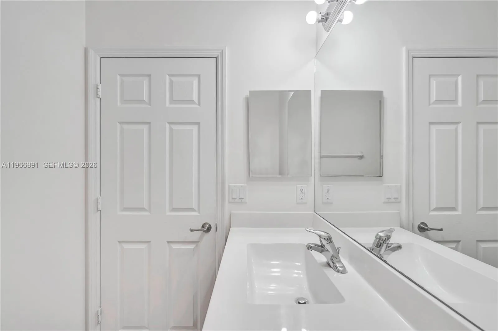 9334 W 33 Way 9334, Hialeah, Florida 33018, Hialeah, Florida 33018, 4 Bedrooms Bedrooms, ,2 BathroomsBathrooms,Residential Lease,For Rent,9334 W 33 Way 9334, Hialeah, Florida 33018,A11966891