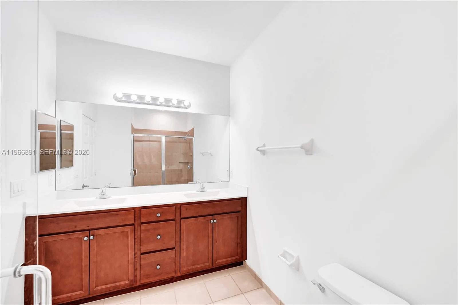 9334 W 33 Way 9334, Hialeah, Florida 33018, Hialeah, Florida 33018, 4 Bedrooms Bedrooms, ,2 BathroomsBathrooms,Residential Lease,For Rent,9334 W 33 Way 9334, Hialeah, Florida 33018,A11966891