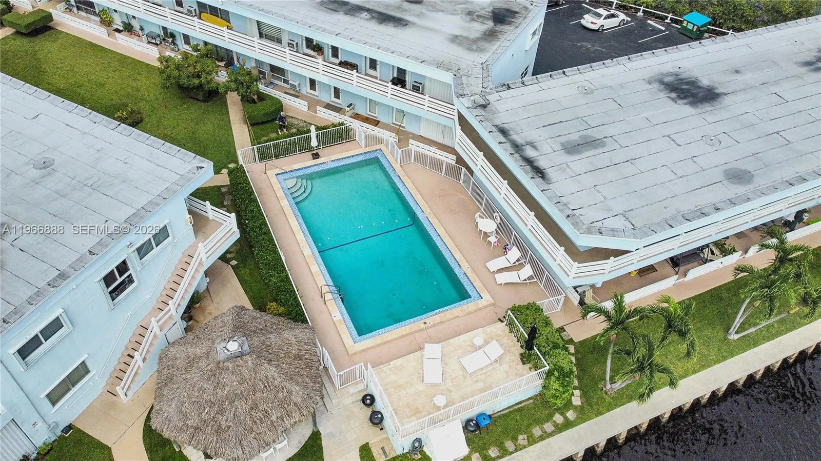 2700 Ne 135th St 12, North Miami, Florida 33181, North Miami, Florida 33181, 1 Bedroom Bedrooms, ,1 BathroomBathrooms,Residential,For Sale,2700 Ne 135th St 12, North Miami, Florida 33181,A11966888