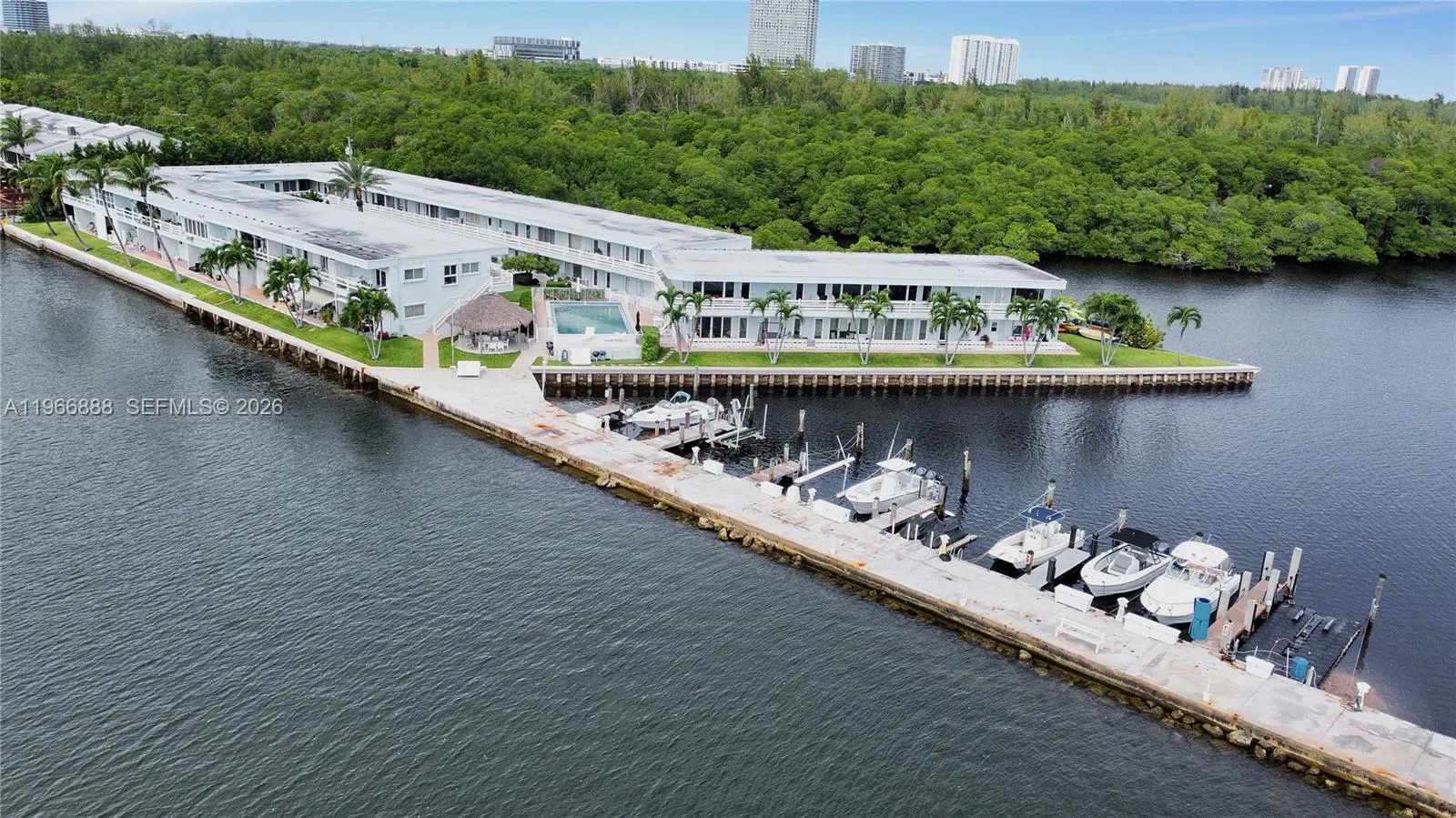 2700 Ne 135th St 12, North Miami, Florida 33181, North Miami, Florida 33181, 1 Bedroom Bedrooms, ,1 BathroomBathrooms,Residential,For Sale,2700 Ne 135th St 12, North Miami, Florida 33181,A11966888