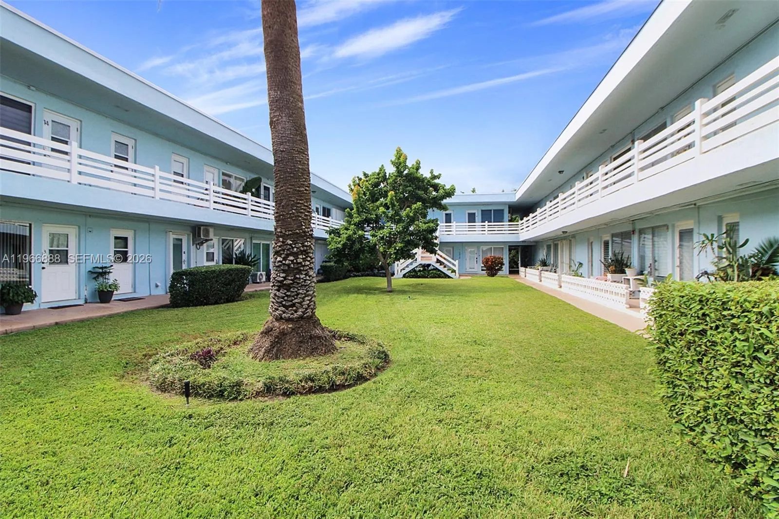 2700 Ne 135th St 12, North Miami, Florida 33181, North Miami, Florida 33181, 1 Bedroom Bedrooms, ,1 BathroomBathrooms,Residential,For Sale,2700 Ne 135th St 12, North Miami, Florida 33181,A11966888