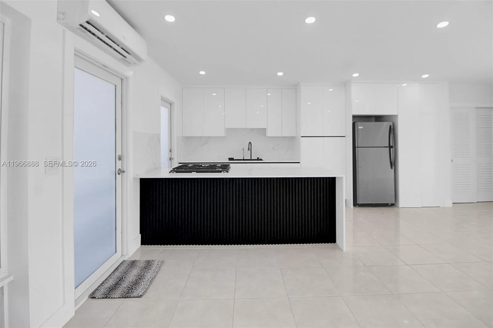 2700 Ne 135th St 12, North Miami, Florida 33181, North Miami, Florida 33181, 1 Bedroom Bedrooms, ,1 BathroomBathrooms,Residential,For Sale,2700 Ne 135th St 12, North Miami, Florida 33181,A11966888