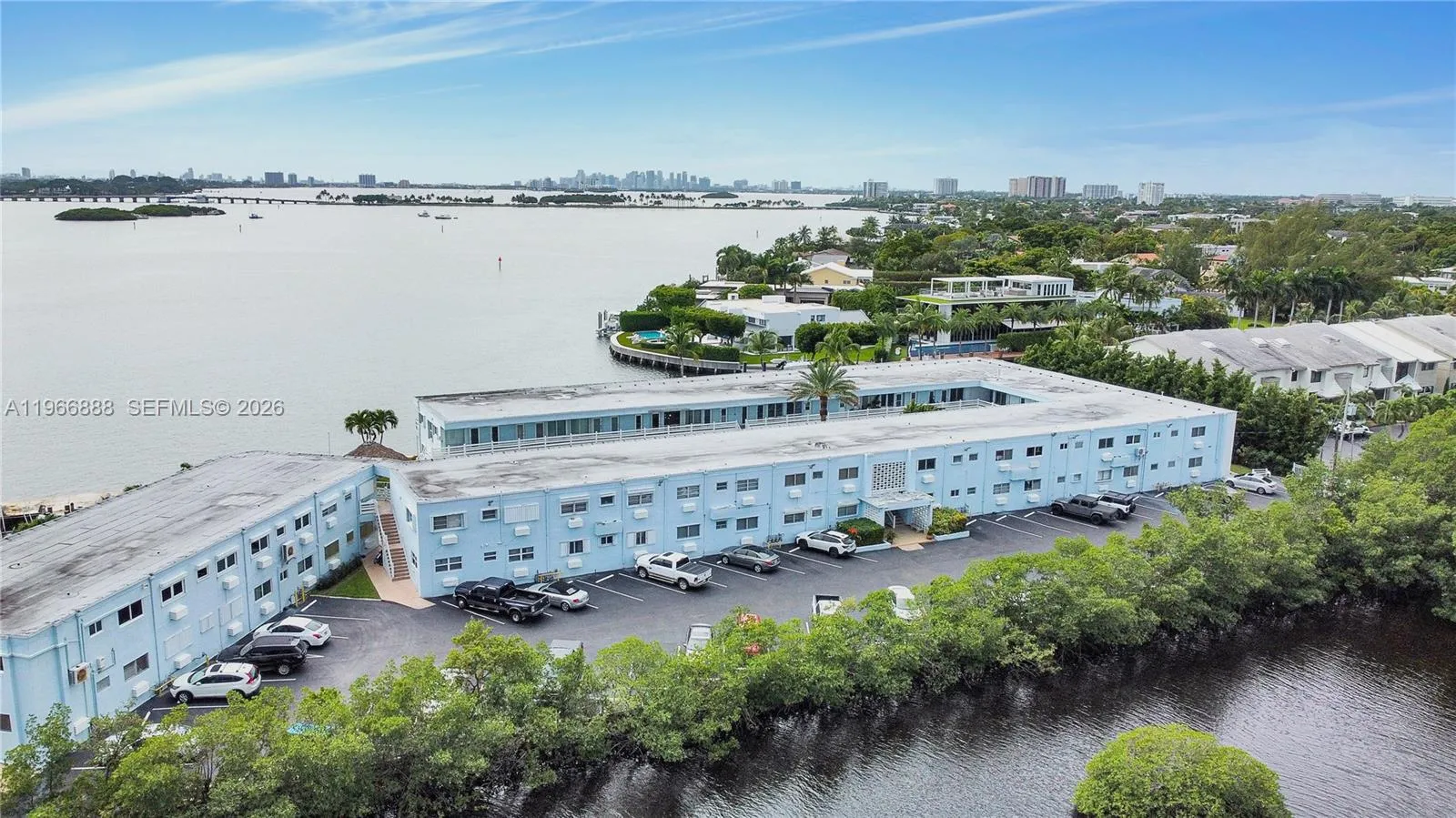 2700 Ne 135th St 12, North Miami, Florida 33181, North Miami, Florida 33181, 1 Bedroom Bedrooms, ,1 BathroomBathrooms,Residential,For Sale,2700 Ne 135th St 12, North Miami, Florida 33181,A11966888