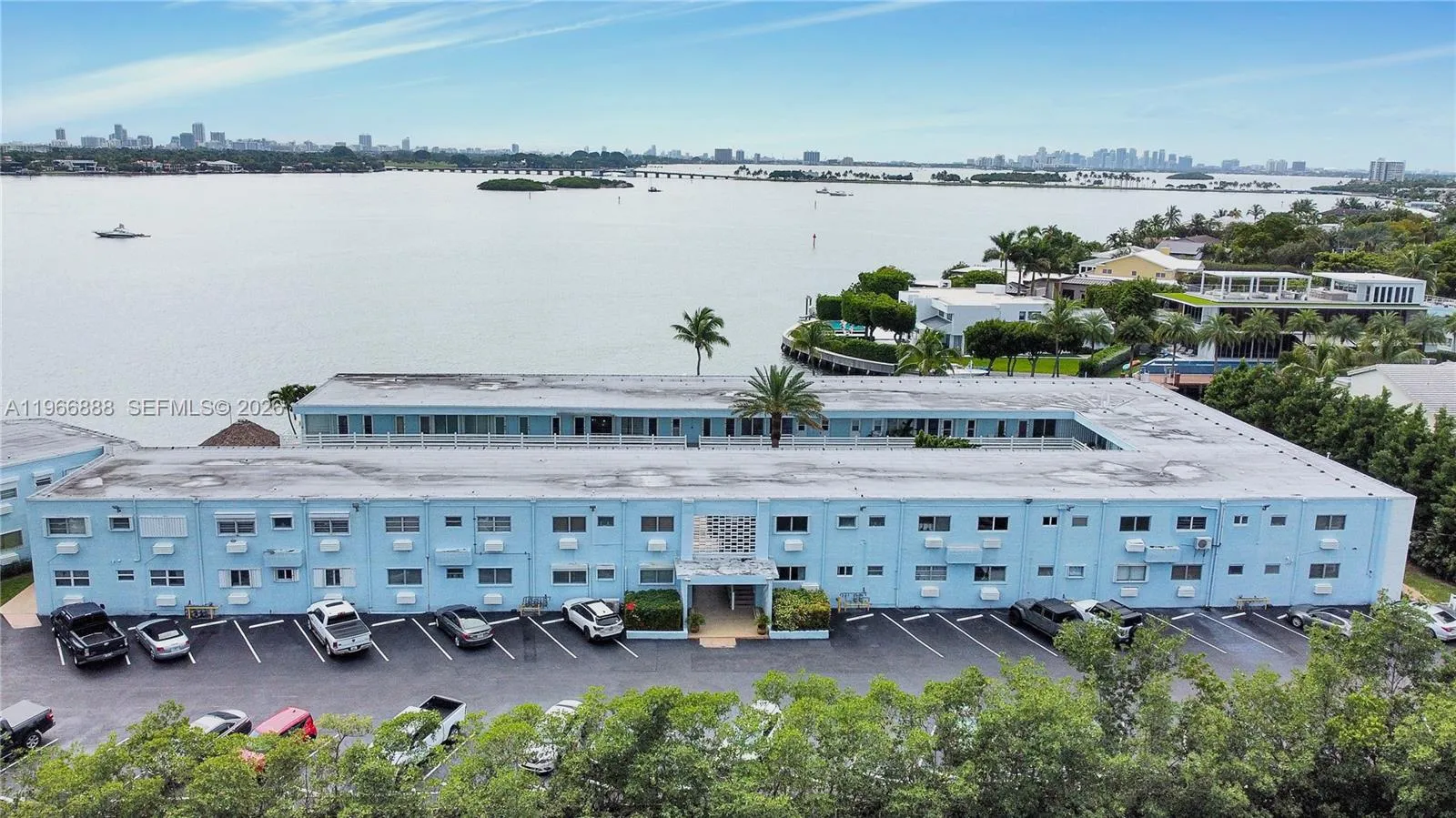 2700 Ne 135th St 12, North Miami, Florida 33181, North Miami, Florida 33181, 1 Bedroom Bedrooms, ,1 BathroomBathrooms,Residential,For Sale,2700 Ne 135th St 12, North Miami, Florida 33181,A11966888