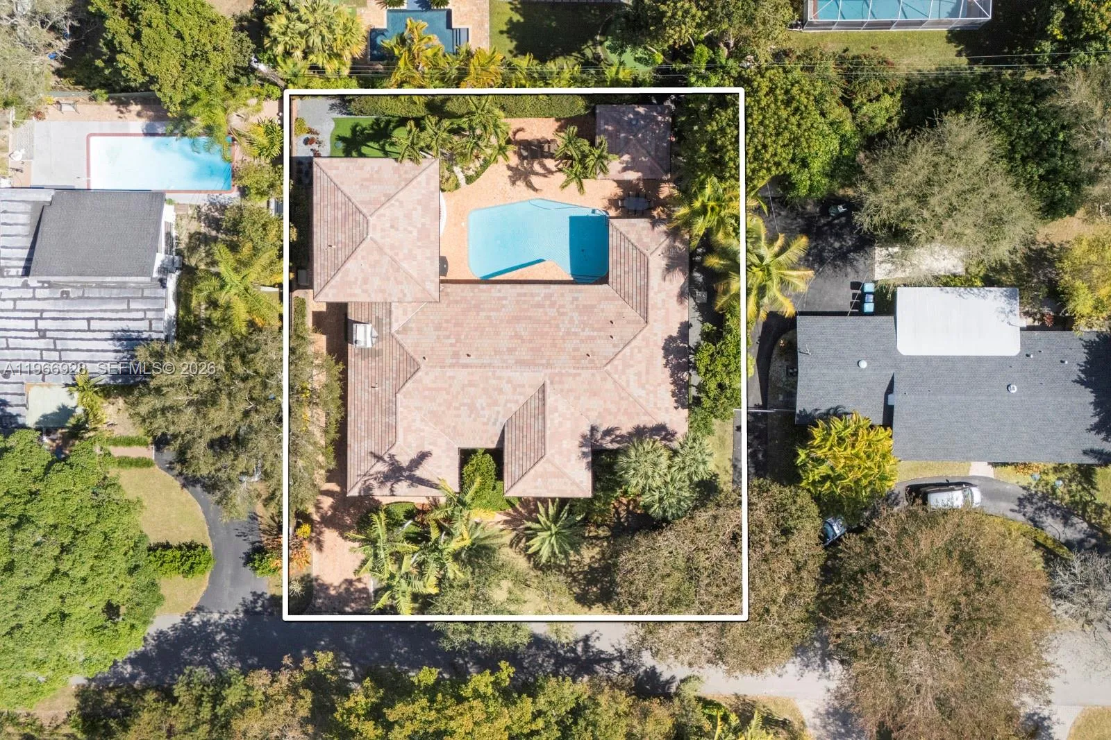 10601 Sw 72nd Ct, Pinecrest, Florida 33156, Pinecrest, Florida 33156, 5 Bedrooms Bedrooms, ,5 BathroomsBathrooms,Residential,For Sale,10601 Sw 72nd Ct, Pinecrest, Florida 33156,A11966928