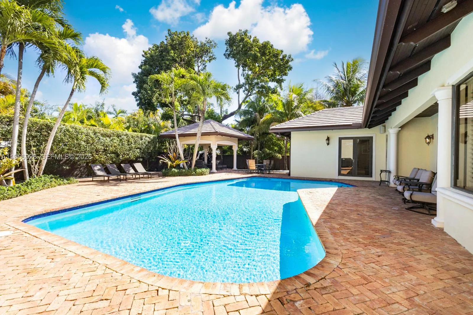 10601 Sw 72nd Ct, Pinecrest, Florida 33156, Pinecrest, Florida 33156, 5 Bedrooms Bedrooms, ,5 BathroomsBathrooms,Residential,For Sale,10601 Sw 72nd Ct, Pinecrest, Florida 33156,A11966928