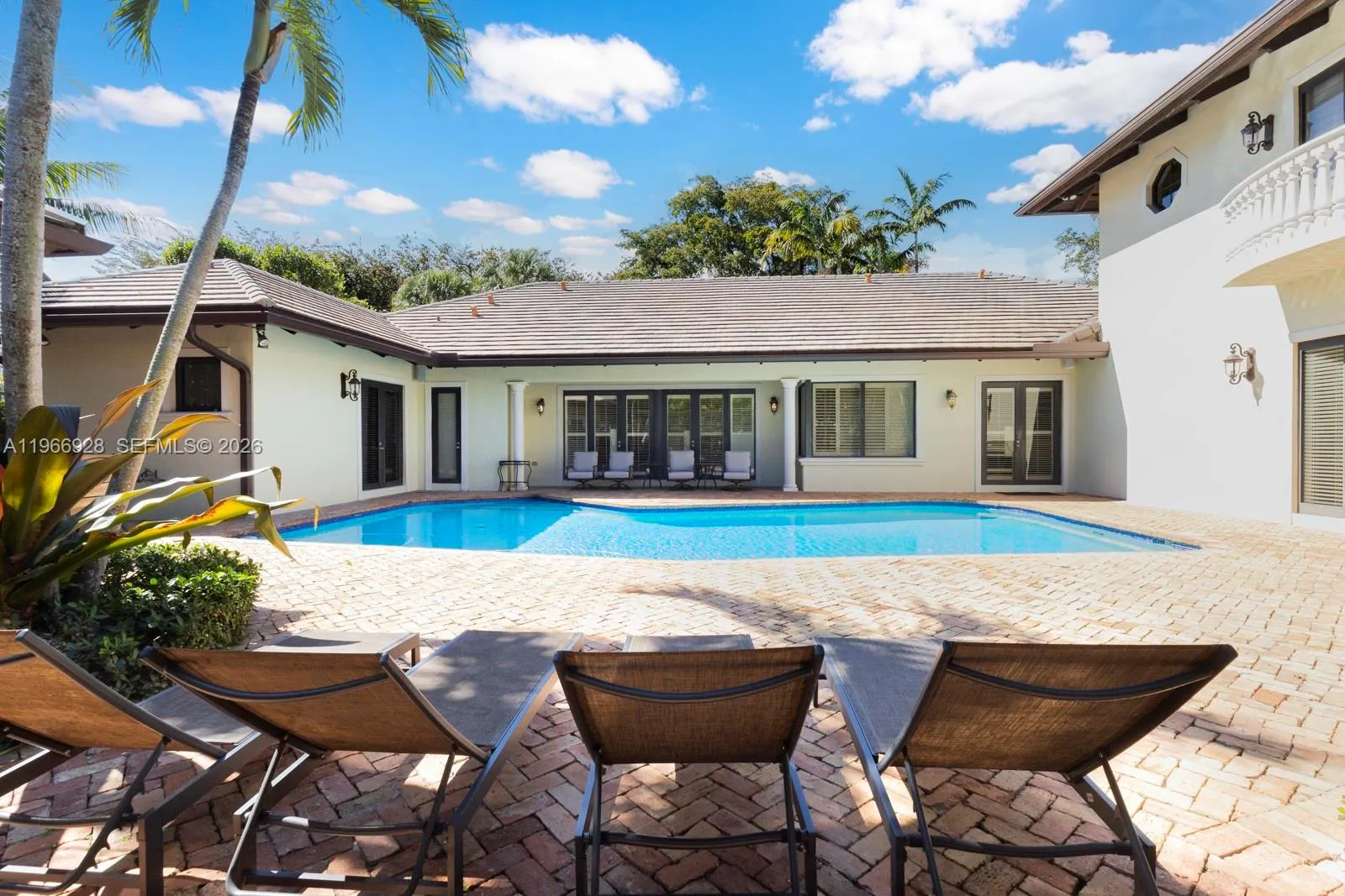 10601 Sw 72nd Ct, Pinecrest, Florida 33156, Pinecrest, Florida 33156, 5 Bedrooms Bedrooms, ,5 BathroomsBathrooms,Residential,For Sale,10601 Sw 72nd Ct, Pinecrest, Florida 33156,A11966928