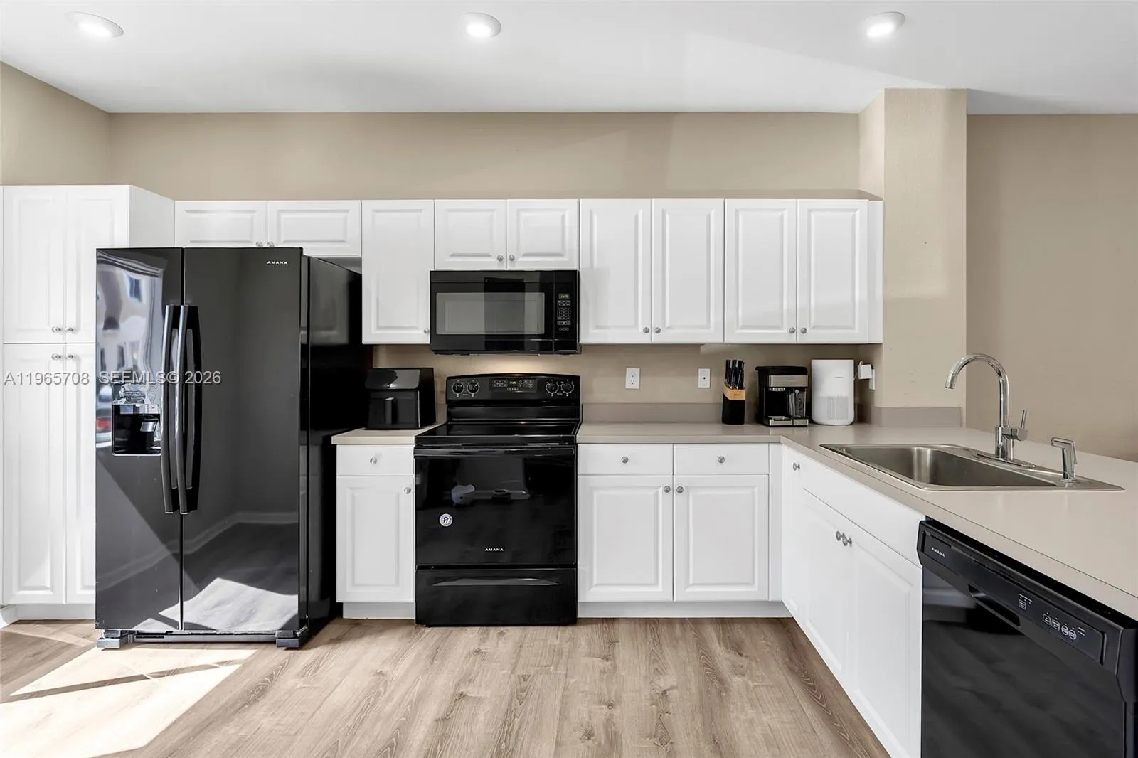 2819 Nw 181st St, Miami Gardens, Florida 33056, Miami Gardens, Florida 33056, 3 Bedrooms Bedrooms, ,2 BathroomsBathrooms,Residential,For Sale,2819 Nw 181st St, Miami Gardens, Florida 33056,A11965708