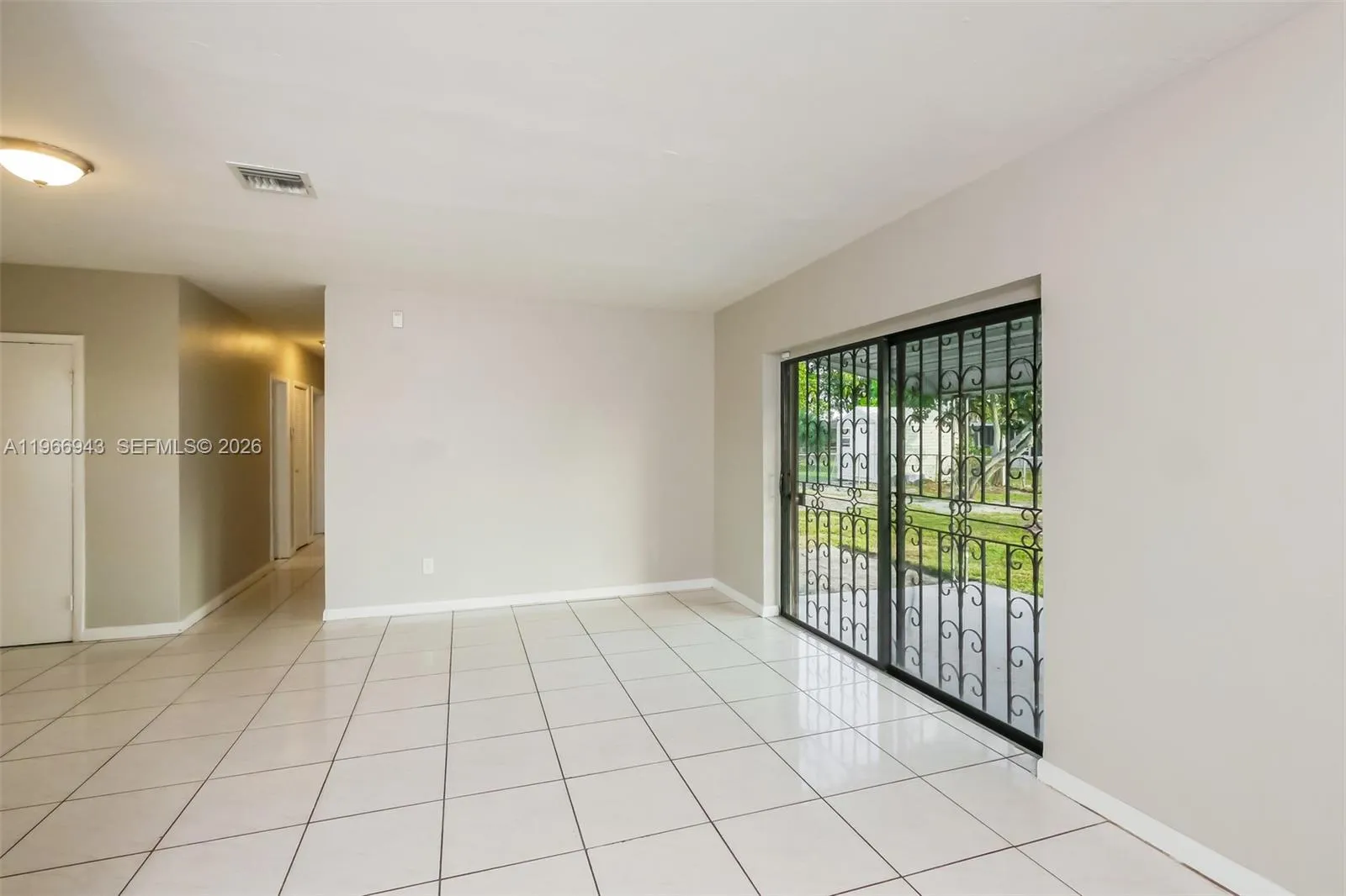 3010 Nw 187th St, Miami Gardens, Florida 33056, Miami Gardens, Florida 33056, 3 Bedrooms Bedrooms, ,2 BathroomsBathrooms,Residential Lease,For Rent,3010 Nw 187th St, Miami Gardens, Florida 33056,A11966943