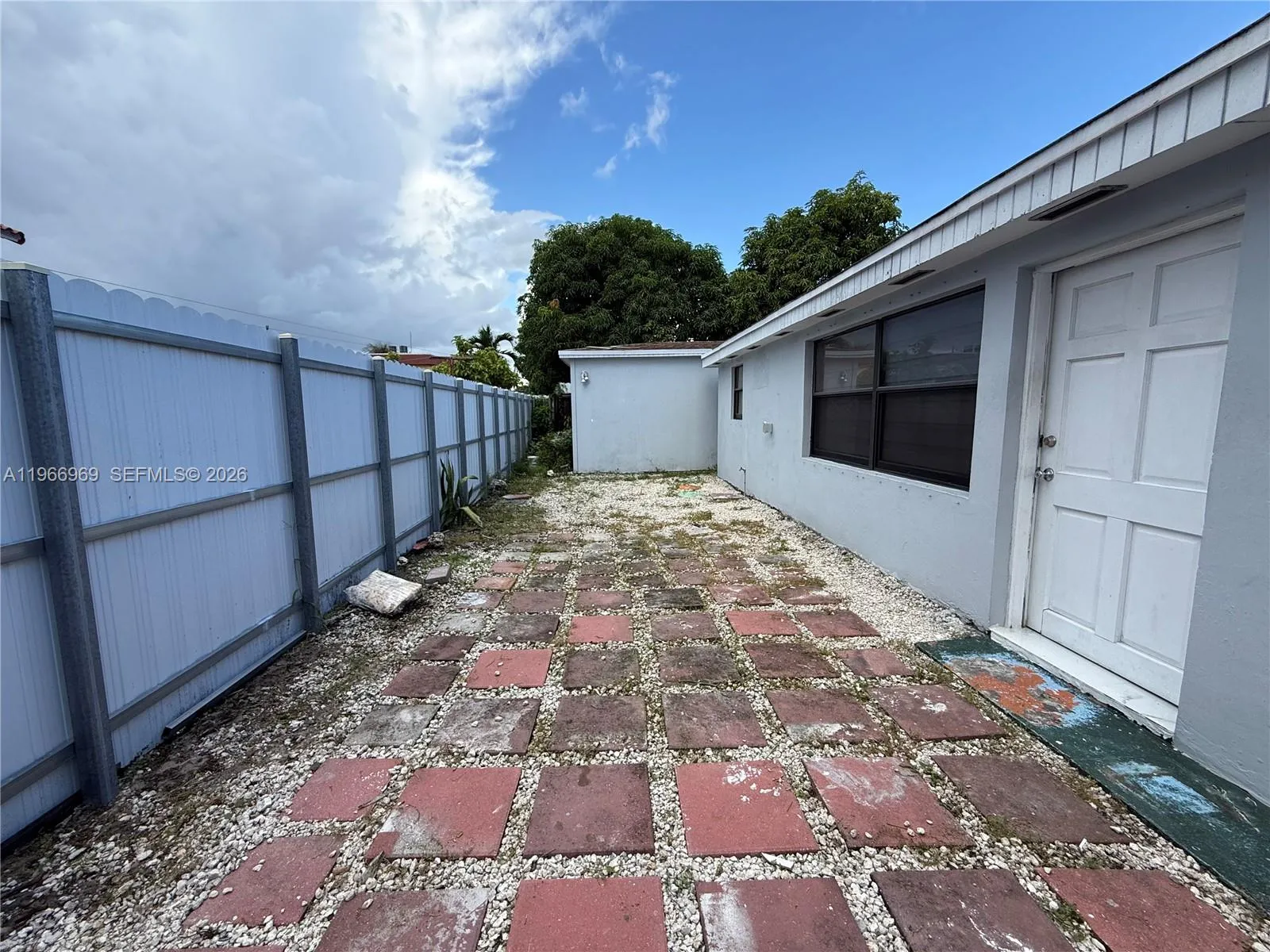 860 Se 9th Ct, Hialeah, Florida 33010, Hialeah, Florida 33010, ,Residential Income,For Sale,860 Se 9th Ct, Hialeah, Florida 33010,A11966969