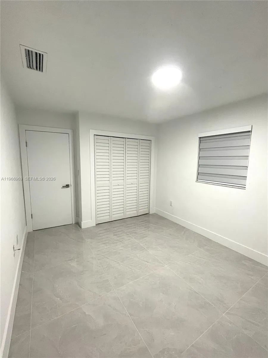860 Se 9th Ct, Hialeah, Florida 33010, Hialeah, Florida 33010, ,Residential Income,For Sale,860 Se 9th Ct, Hialeah, Florida 33010,A11966969