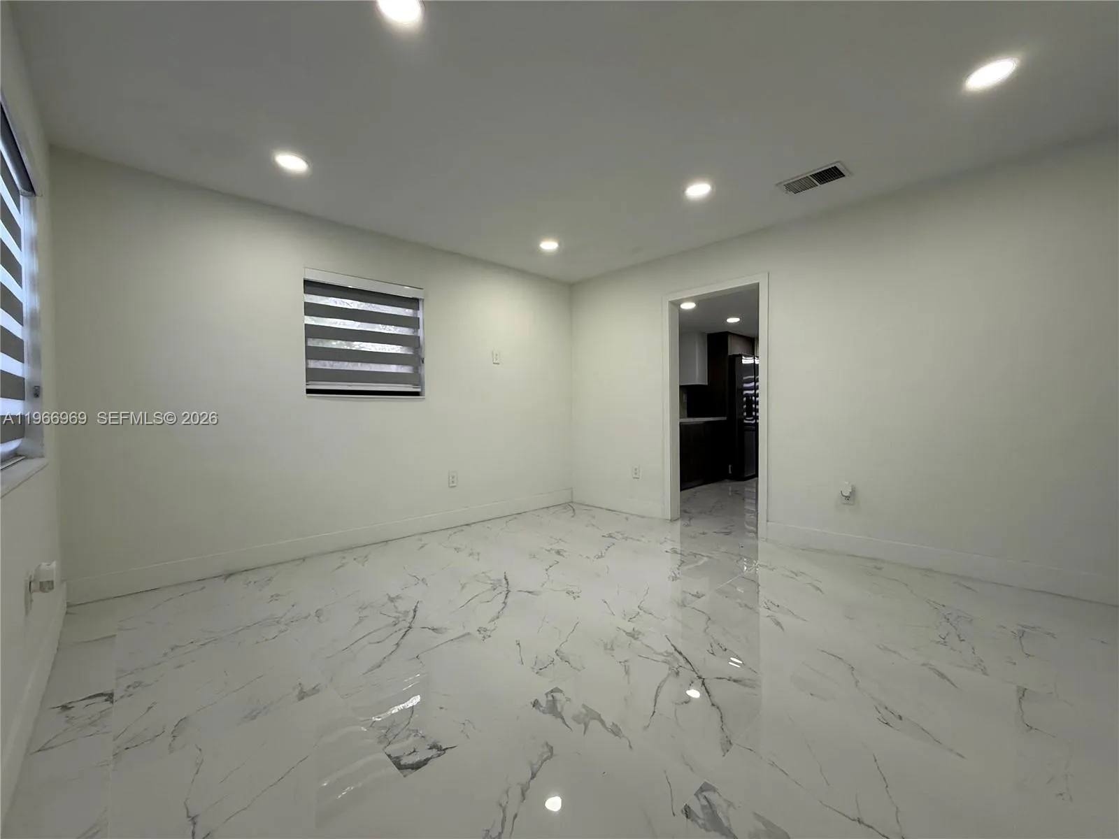 860 Se 9th Ct, Hialeah, Florida 33010, Hialeah, Florida 33010, ,Residential Income,For Sale,860 Se 9th Ct, Hialeah, Florida 33010,A11966969