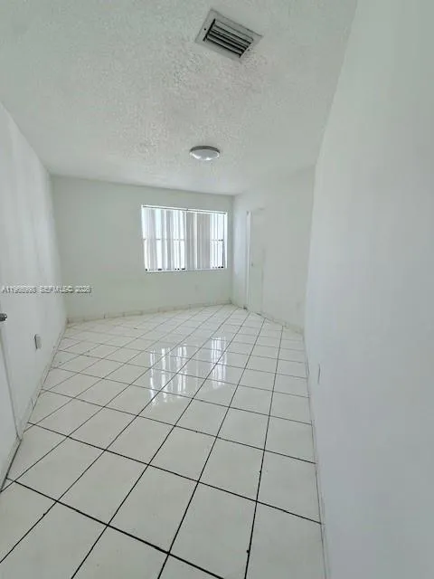 660 W Park Dr 1-201, Miami, Florida 33172, Miami, Florida 33172, 2 Bedrooms Bedrooms, ,2 BathroomsBathrooms,Residential Lease,For Rent,660 W Park Dr 1-201, Miami, Florida 33172,A11966998