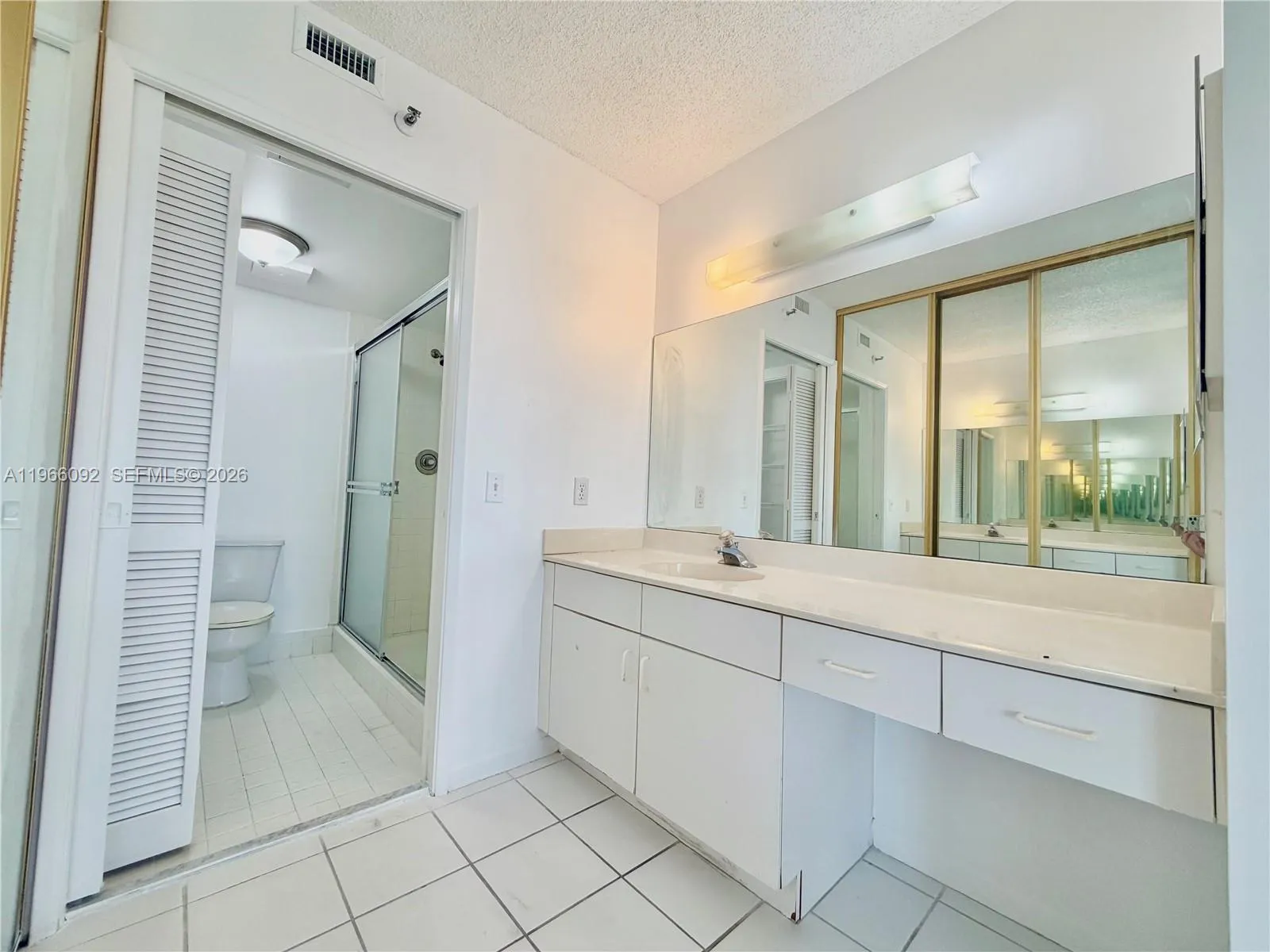 2334 S Cypress Bend Dr 505, Pompano Beach, Florida, Pompano Beach, Florida 33069, 2 Bedrooms Bedrooms, ,2 BathroomsBathrooms,Residential,For Sale,2334 S Cypress Bend Dr 505, Pompano Beach, Florida,A11966092