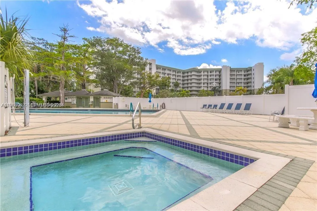 2334 S Cypress Bend Dr 505, Pompano Beach, Florida, Pompano Beach, Florida 33069, 2 Bedrooms Bedrooms, ,2 BathroomsBathrooms,Residential,For Sale,2334 S Cypress Bend Dr 505, Pompano Beach, Florida,A11966092