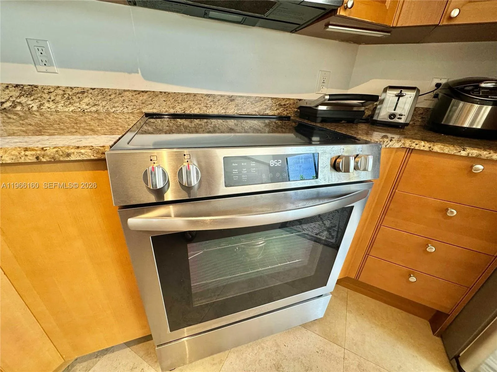 55 Merrick Way 831, Coral Gables, Florida 33134, Coral Gables, Florida 33134, 3 Bedrooms Bedrooms, ,2 BathroomsBathrooms,Residential,For Sale,55 Merrick Way 831, Coral Gables, Florida 33134,A11966160