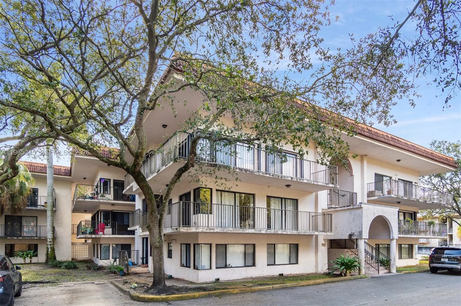 4705 Sw 62nd Ave 204, Davie, Florida 33314, Davie, Florida 33314, 2 Bedrooms Bedrooms, ,2 BathroomsBathrooms,Residential,For Sale,4705 Sw 62nd Ave 204, Davie, Florida 33314,A11965345