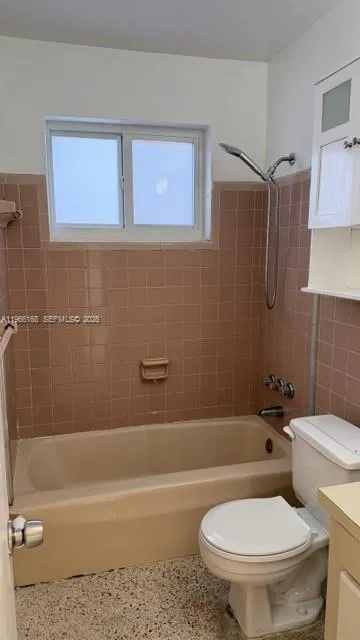 9221 Sw 39th St, Miami, Florida 33165, Miami, Florida 33165, ,Residential Income,For Sale,9221 Sw 39th St, Miami, Florida 33165,A11966168