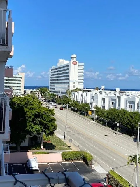 3201 Ne 14th St Cswy 605, Pompano Beach, Florida 3, Pompano Beach, Florida 33062, 2 Bedrooms Bedrooms, ,1 BathroomBathrooms,Residential Lease,For Rent,3201 Ne 14th St Cswy 605, Pompano Beach, Florida 3,A11967048
