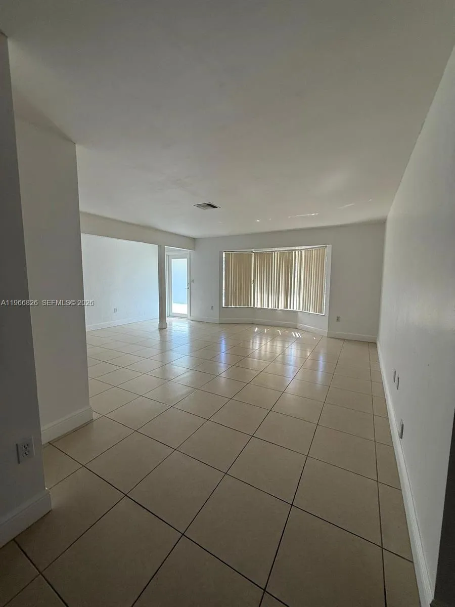 9501 Sw 62nd St, Miami, Florida 33173, Miami, Florida 33173, 3 Bedrooms Bedrooms, ,2 BathroomsBathrooms,Residential Lease,For Rent,9501 Sw 62nd St, Miami, Florida 33173,A11966826